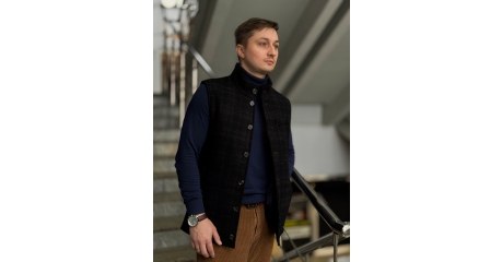 Жилет мужской коричневая клетка