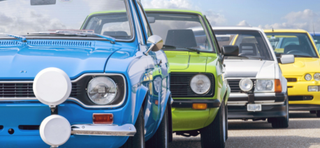 Фотофакт: в Минске собрались любители Ford Mondeo